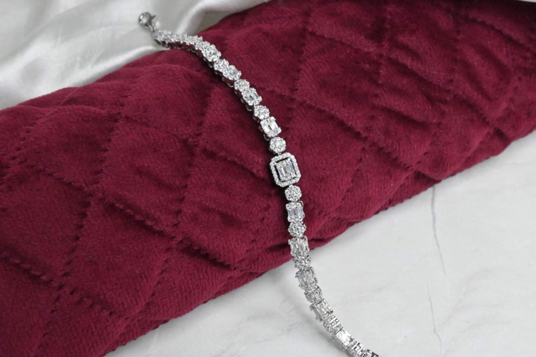 Solitaire Bracelet
