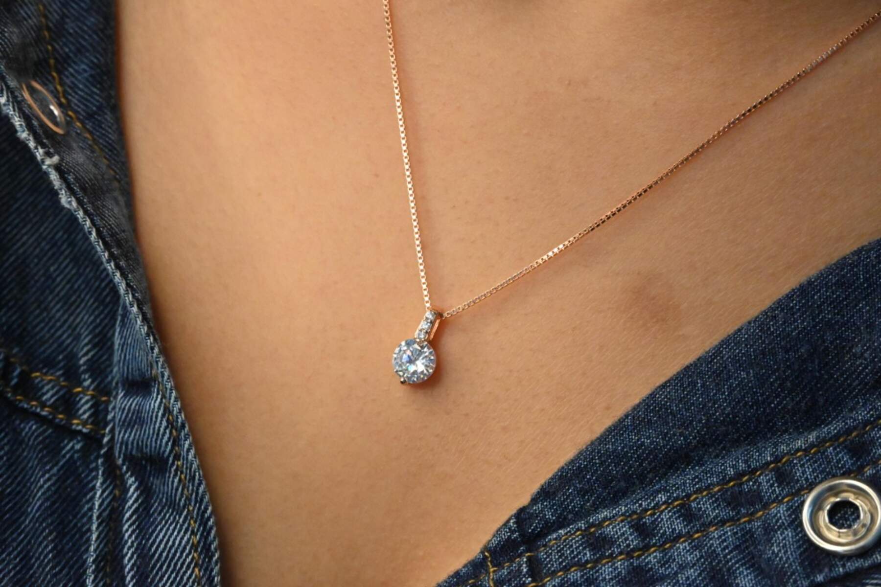 Single Diamond Rose Gold Chain