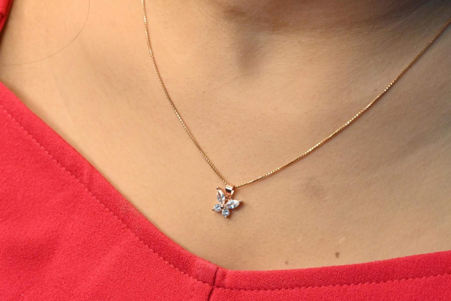 Cute Butterfly Pendent Set