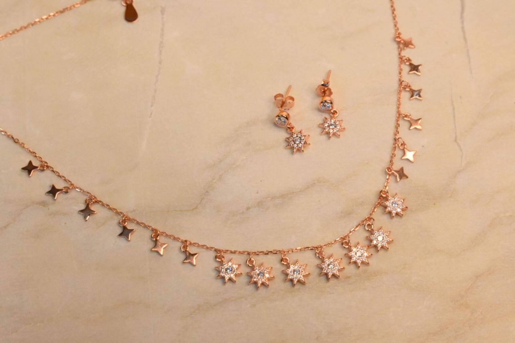 Beautiful Charm Pendent Set
