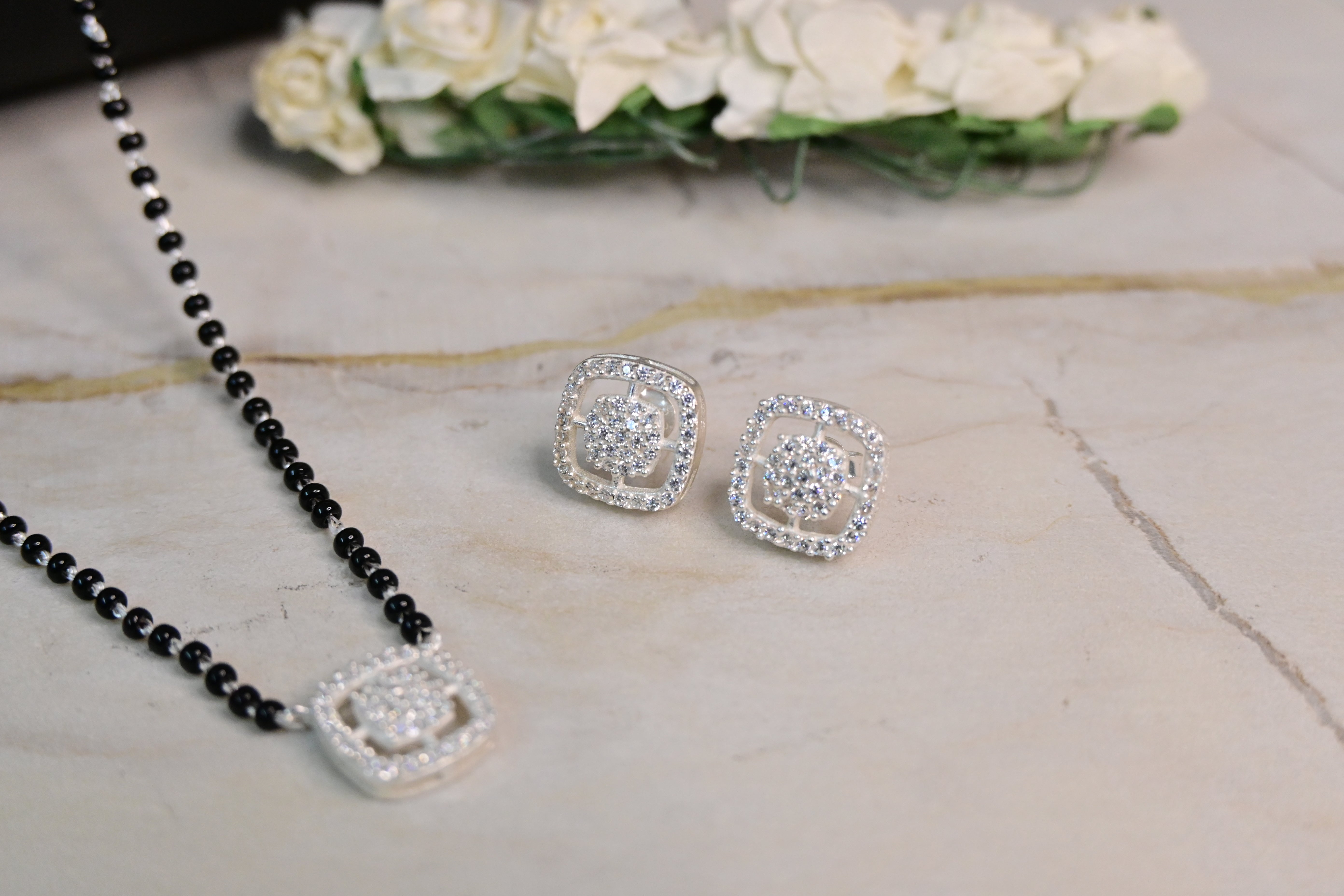 Sparkling Mangalsutra Set